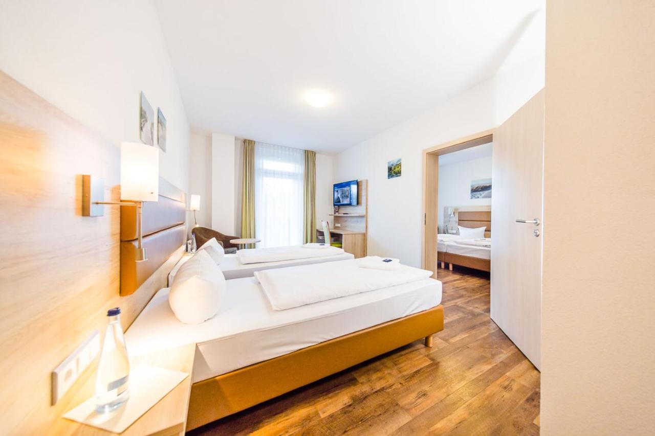 Landhotel Kueffner Pfedelbach Buitenkant foto
