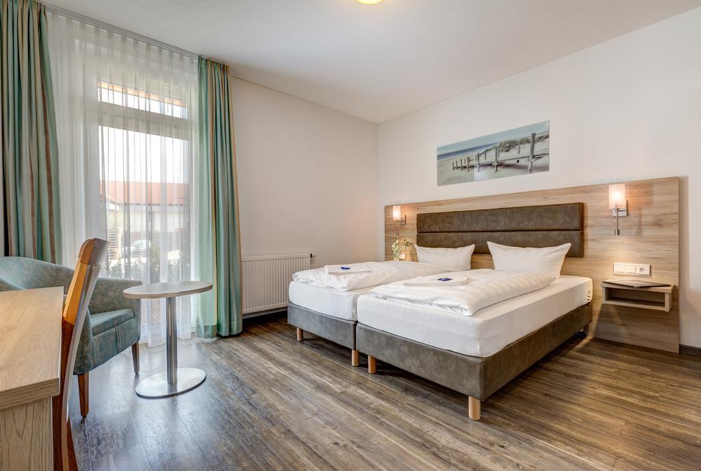 Landhotel Kueffner Pfedelbach Buitenkant foto